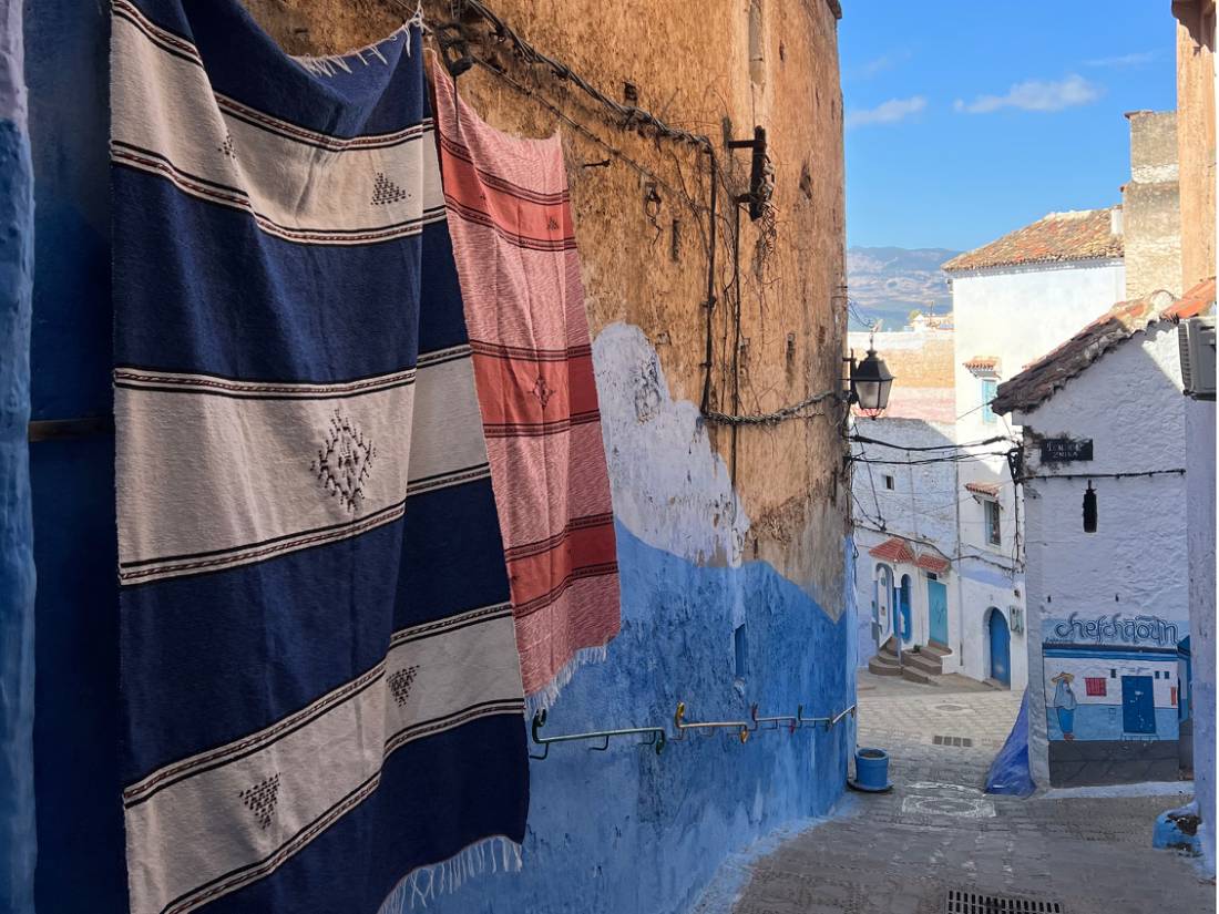 Carpet shopping in Chefchaouen |  <i>Jac Lofts</i>