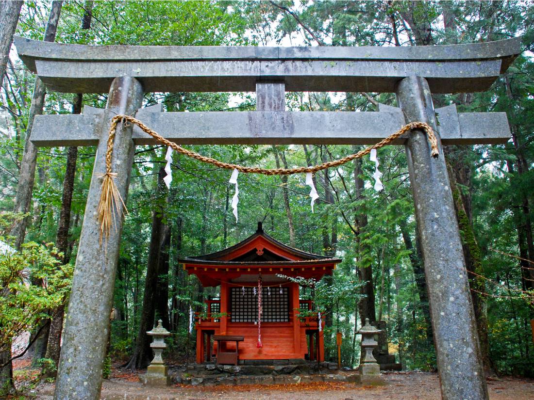 Hosshinmon-oji, a gate of spiritual awaking on the Kumano Kodo hike