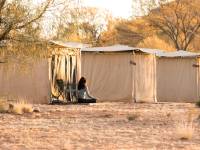 Sleep in large safari-style tents at our Larapinta eco-camps |  <i>#cathyfinchphotography</i>
