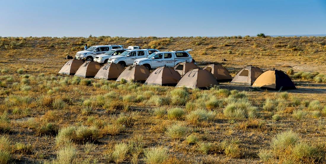 Camp at Yangykala Canyon, Turkmenistan |  <i>Richard I'Anson</i>