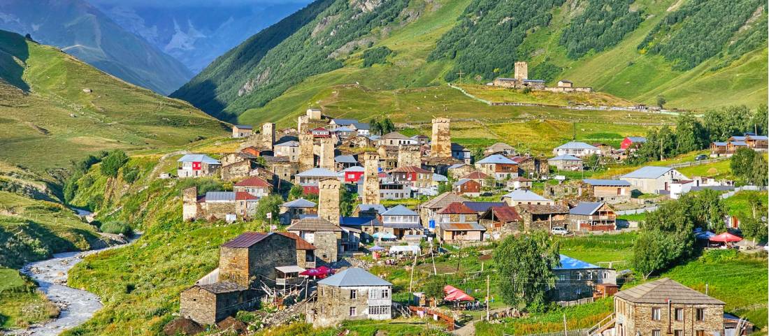 Hike through picturesque villages in Georgia on the Transcaucasian Trail | <i>Gesine Cheung</i>