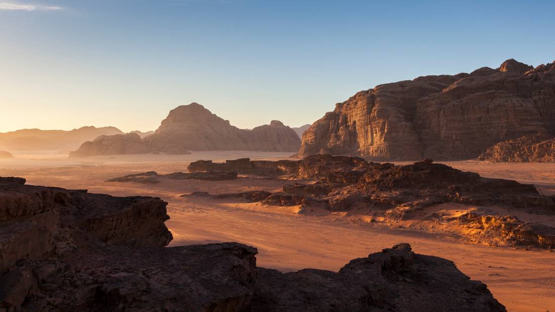 Wadi Rum's desert landscape at sunrise |  <i>Richard I'Anson</i>