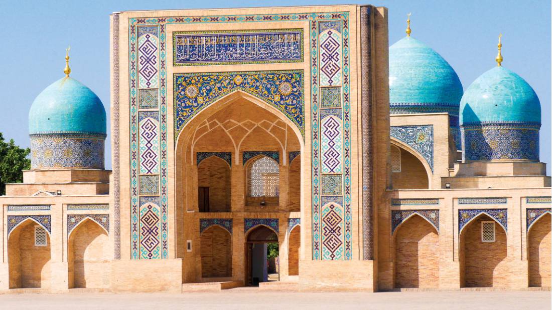 Amazing views outside Teleshayakh Mosque |  <i>Natalie Tambolash</i>