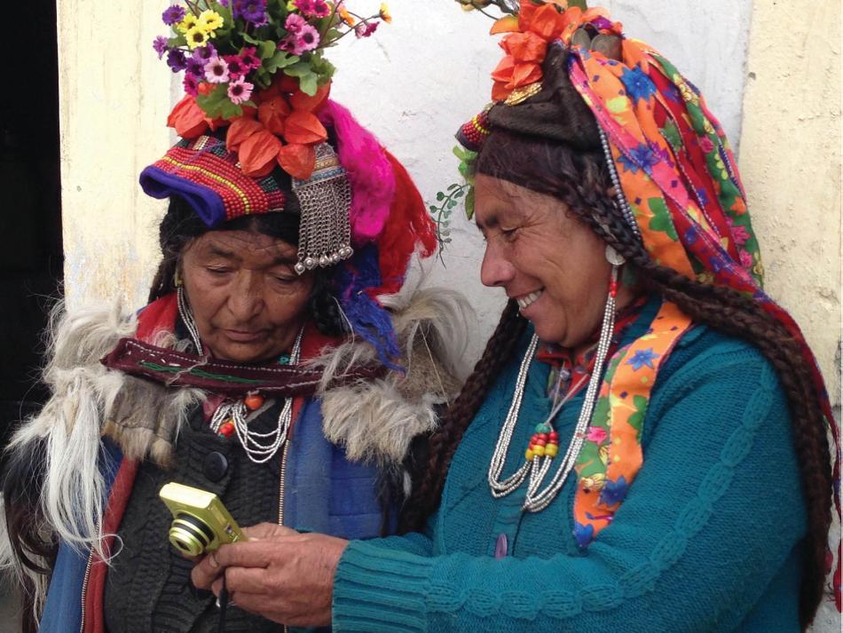 Locals laughing among themselves -  Photo: Gavin Turner