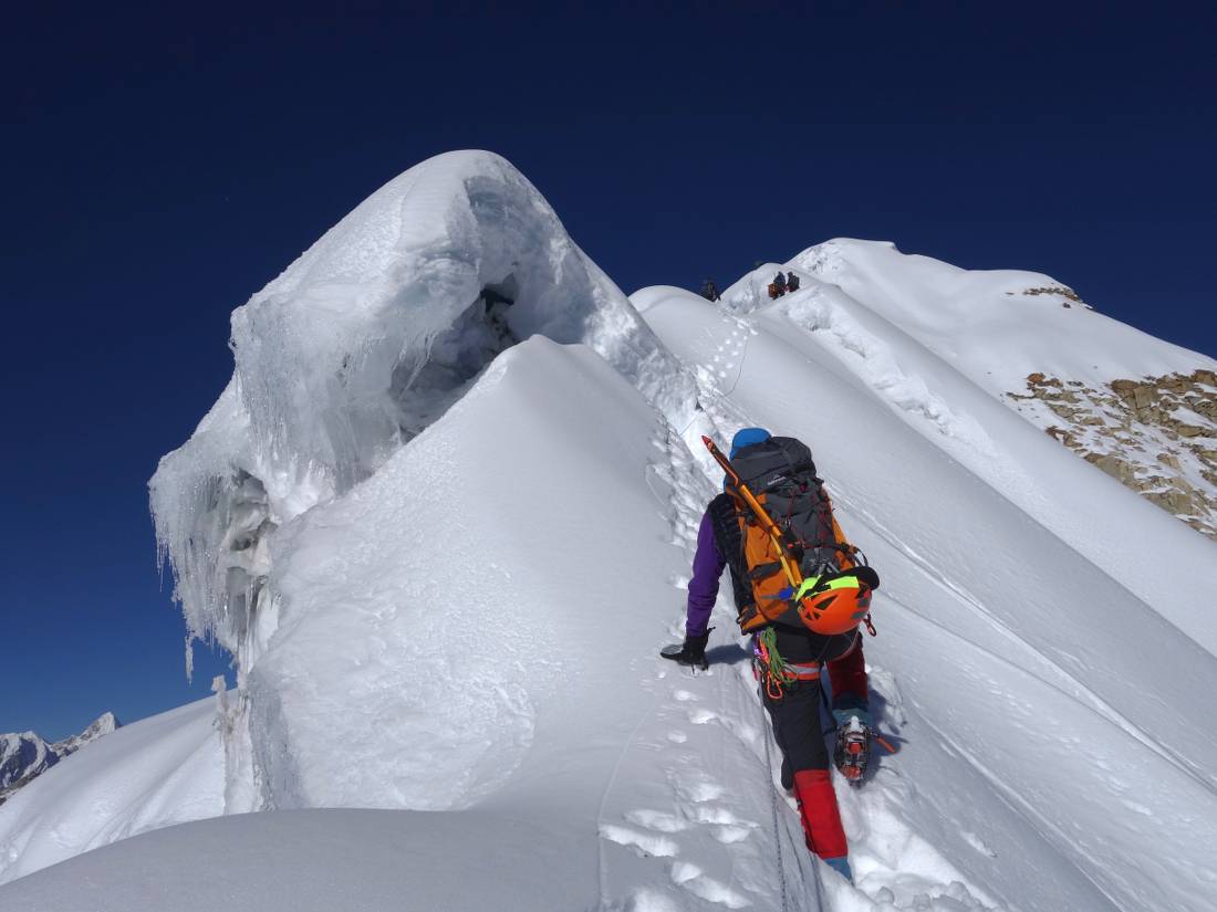 Approaching the summit of Cholo in perfect conditions, Khumbu region, Nepal |  <i>Soren Kruse Ledet</i>