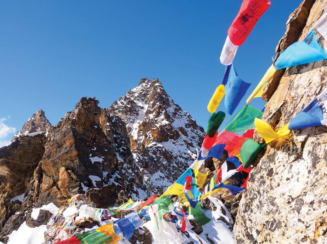 Breathtaking mountain views from the top of the Renjo La |  <i>Angela Parajo</i>