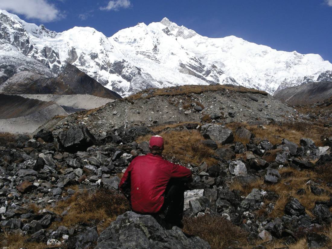 A rest spot with spectacular mountain vistas |  <i>Gavin Turner</i>