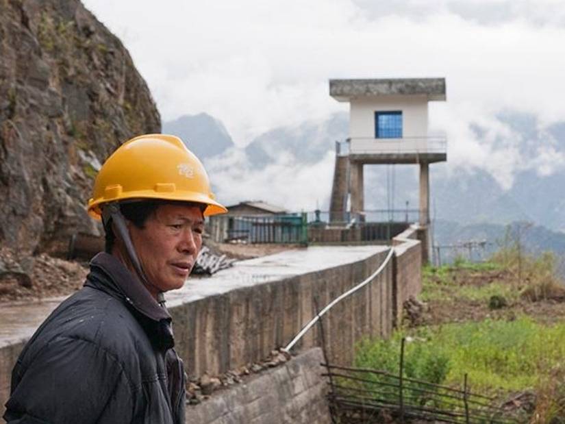 Our Positive Impact Projects, such as the Hydropower China Project, supports local communities through employment. |  <i>South Pole</i>