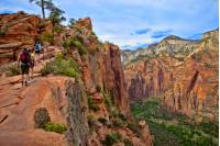 Hiking in Zion National Park, Utah |  <i>©VisittheUSA.com</i>